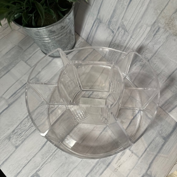 7 Compartment Round Acrylic Vanity/Desk Organizer - Picture 4 of 5